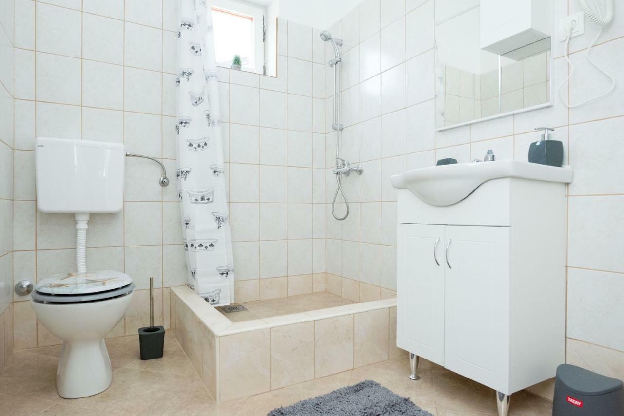 Apartment Antonio Вир Екстериор снимка